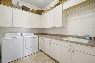 4117 W Azeele St, Tampa, FL 33609 - Photo 24