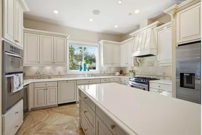 4117 W Azeele Street, Tampa, FL 33609 - Photo 34