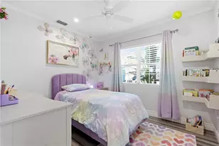 2415 16th St N, Saint Petersburg, FL 33704 - Photo 16