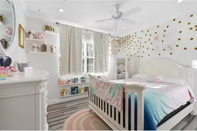 2415 16th Street N, Saint Petersburg, FL 33704 - Photo 18