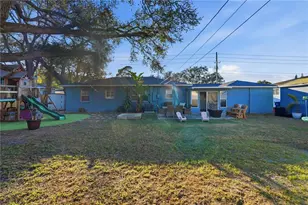 2415 16th St N, Saint Petersburg, FL 33704 - Photo 30