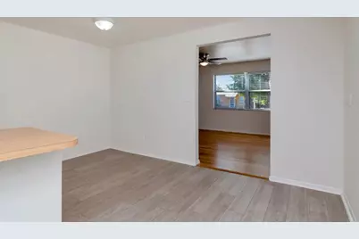 3305 56th Avenue N, Saint Petersburg, FL 33714 - Photo 20