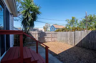 3305 56th Ave N, Saint Petersburg, FL 33714 - Photo 6