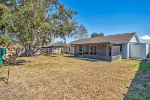 6704 Seafairer Dr, Tampa, FL 33615 - Photo 26