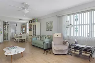 1950 59th Ave N, Saint Petersburg, FL 33714 - Photo 4