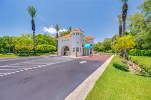 4750 Dolphin Cay Ln S, Saint Petersburg, FL 33711 - Photo 4