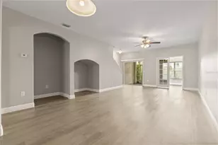 3471 High Hampton Cir, Tampa, FL 33610 - Photo 8
