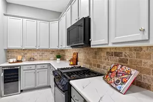 14310 Barrington Stowers Dr, Lithia, FL 33547 - Photo 32