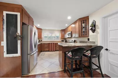 127 Oakwood Drive, Largo, FL 33770 - Photo 12