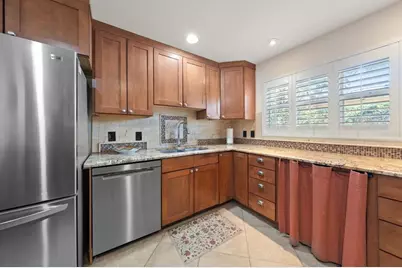 127 Oakwood Drive, Largo, FL 33770 - Photo 14