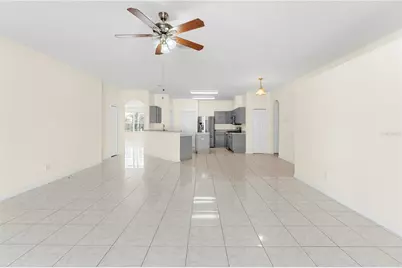 10416 Meadow Spring Drive, Tampa, FL 33647 - Photo 12