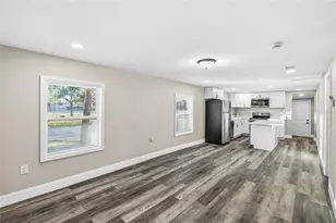 2547 10th Ave S, Saint Petersburg, FL 33712 - Photo 8