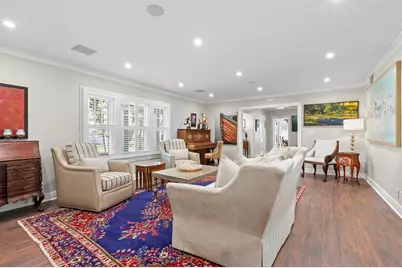 556 21st Avenue NE, Saint Petersburg, FL 33704 - Photo 10