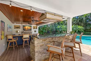 556 21st Ave NE, Saint Petersburg, FL 33704 - Photo 58