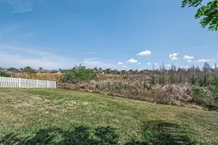 521 Vista Ridge Dr, Ruskin, FL 33570 - Photo 6