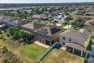 521 Vista Ridge Dr, Ruskin, FL 33570 - Photo 4