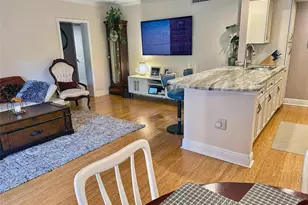 8911 Blind Pass Rd, Saint Pete Beach, FL 33706 - Photo 20