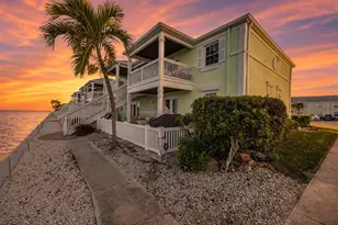 5102 Coquina Key Dr SE, Saint Petersburg, FL 33705 - Photo 36