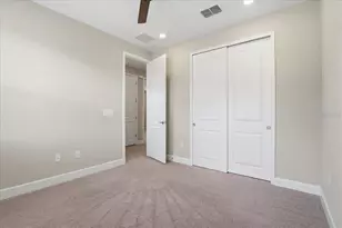 4664 Lagona Ln, Wesley Chapel, FL 33543 - Photo 20