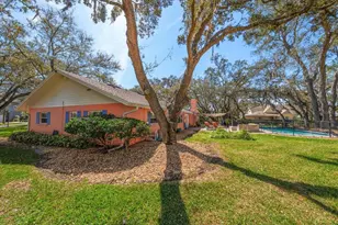 1921 Cardinal Rd, Dunedin, FL 34698 - Photo 38
