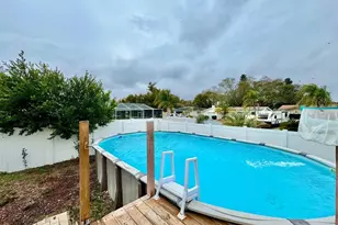 7514 Spirea Dr, Port Richey, FL 34668 - Photo 30