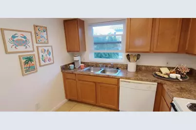 2820 Dupont Street S #201, Gulfport, FL 33707 - Photo 4