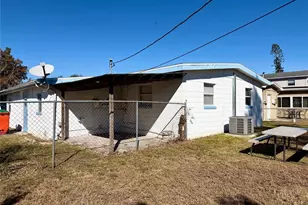 10780 64th Ave, Seminole, FL 33772 - Photo 24