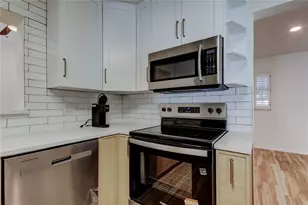 3936 E Eden Roc Cir, Tampa, FL 33634 - Photo 18