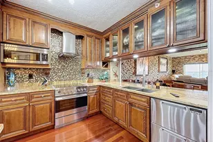 1200 Country Club Dr, Largo, FL 33771 - Photo 8