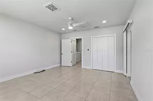 11130 3rd St E, Treasure Island, FL 33706 - Photo 24