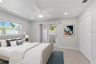 11130 3rd St E, Treasure Island, FL 33706 - Photo 18