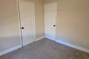 5733 66th Ln N, Saint Petersburg, FL 33709 - Photo 8