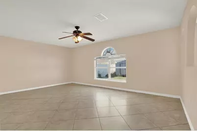6213 Venezia Place, Riverview, FL 33578 - Photo 14