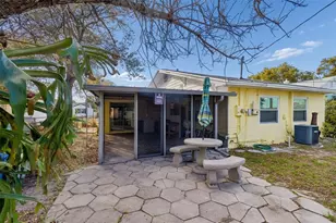 1027 15th St N, Saint Petersburg, FL 33705 - Photo 28