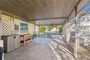 1027 15th St N, Saint Petersburg, FL 33705 - Photo 24