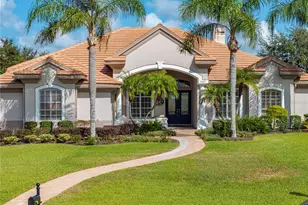 33627 Americana Ave, Dade City, FL 33525 - Photo 2