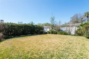 3108 Lake Ellen Dr, Tampa, FL 33618 - Photo 30