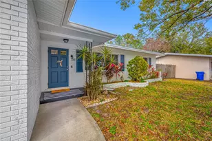 1268 Robin Hood Ln, Dunedin, FL 34698 - Photo 2
