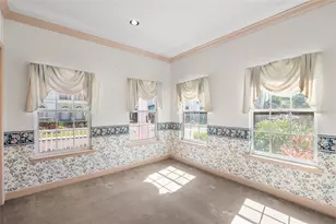 6013 S Russell St, Tampa, FL 33611 - Photo 8