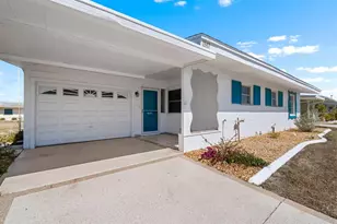 1517 Chevy Chase Dr, Sun City Center, FL 33573 - Photo 4