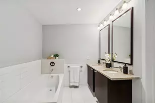 111 N 12th St, Tampa, FL 33602 - Photo 24