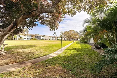 4480 Overlook Drive NE #12, Saint Petersburg, FL 33703 - Photo 20