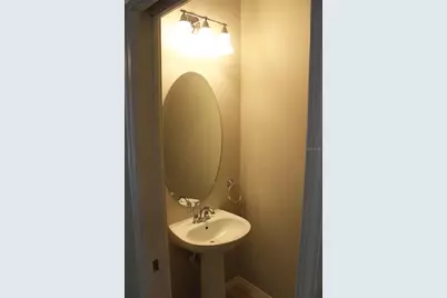 4906 White Sanderling Court, Tampa, FL 33619 - Photo 10