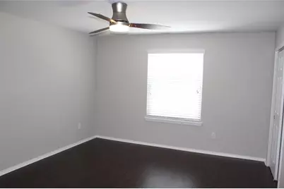 4906 White Sanderling Court, Tampa, FL 33619 - Photo 14