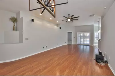 19512 Morden Blush Drive, Lutz, FL 33558 - Photo 12