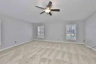 19512 Morden Blush Dr, Lutz, FL 33558 - Photo 4