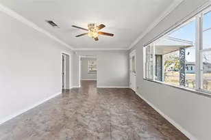 2526 W Cordelia St, Tampa, FL 33607 - Photo 8