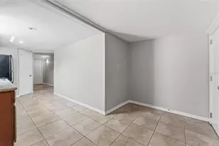 2526 W Cordelia St, Tampa, FL 33607 - Photo 34