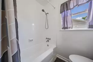 7307 N Highland Ave, Tampa, FL 33604 - Photo 24