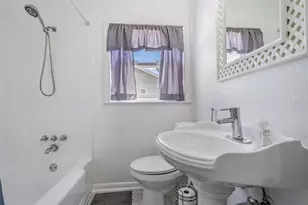 7307 N Highland Ave, Tampa, FL 33604 - Photo 16